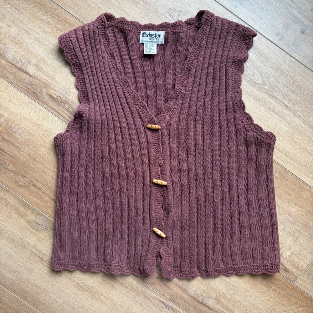 Vintage 80's Brown L Ramie Women's Sweater Vest with Scalloped Edge Cottagecore